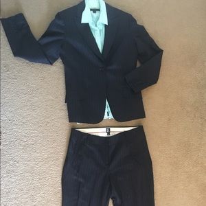 Tommy Hilfiger Striped Pant Suit